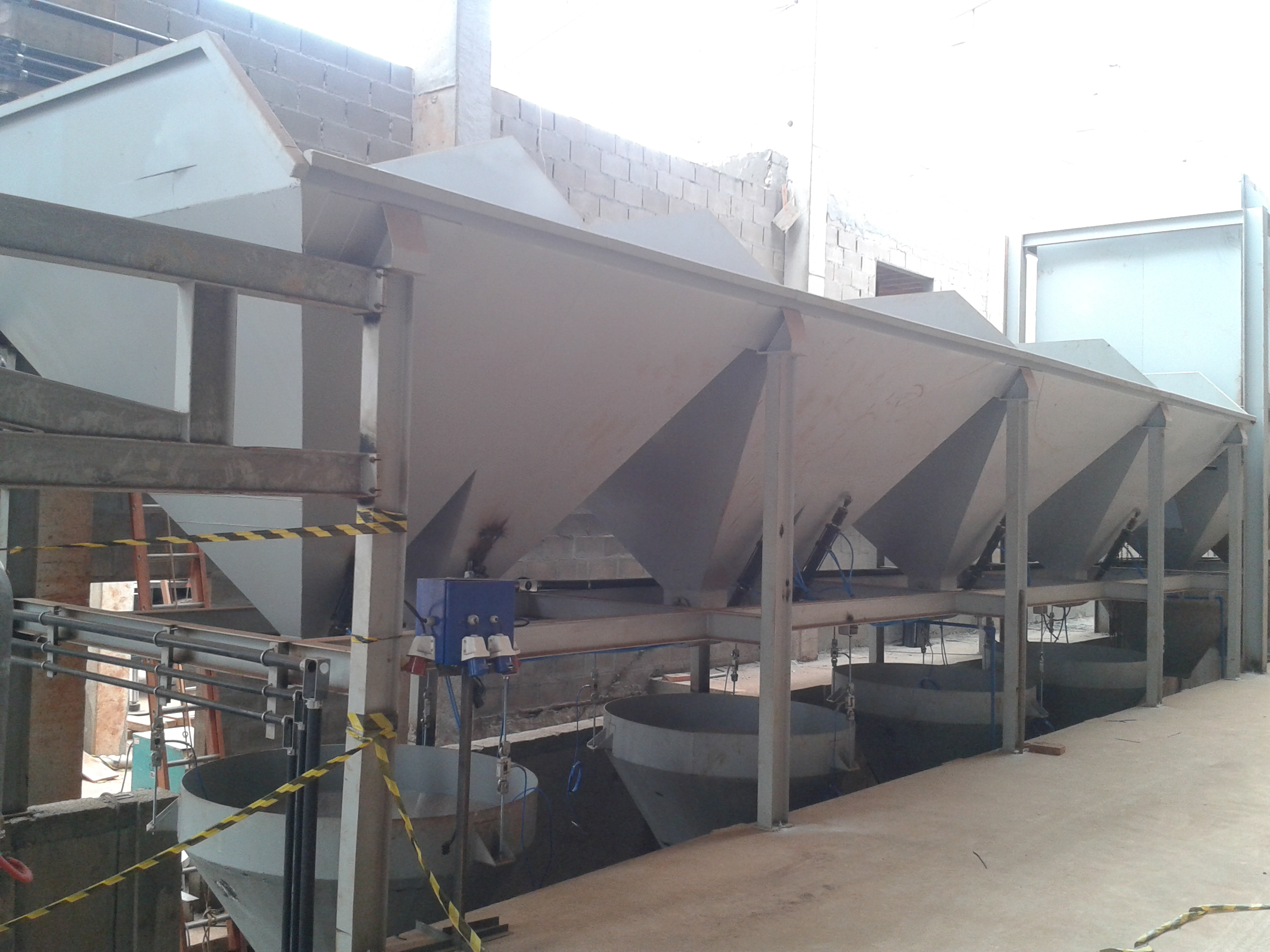 Moega industrial para adubo